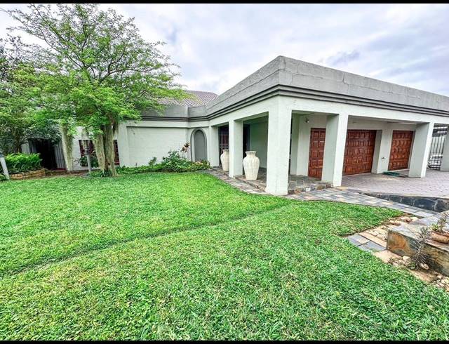 3 BEDROOM HOUSE FOR SALE IN VELD EN VLEI